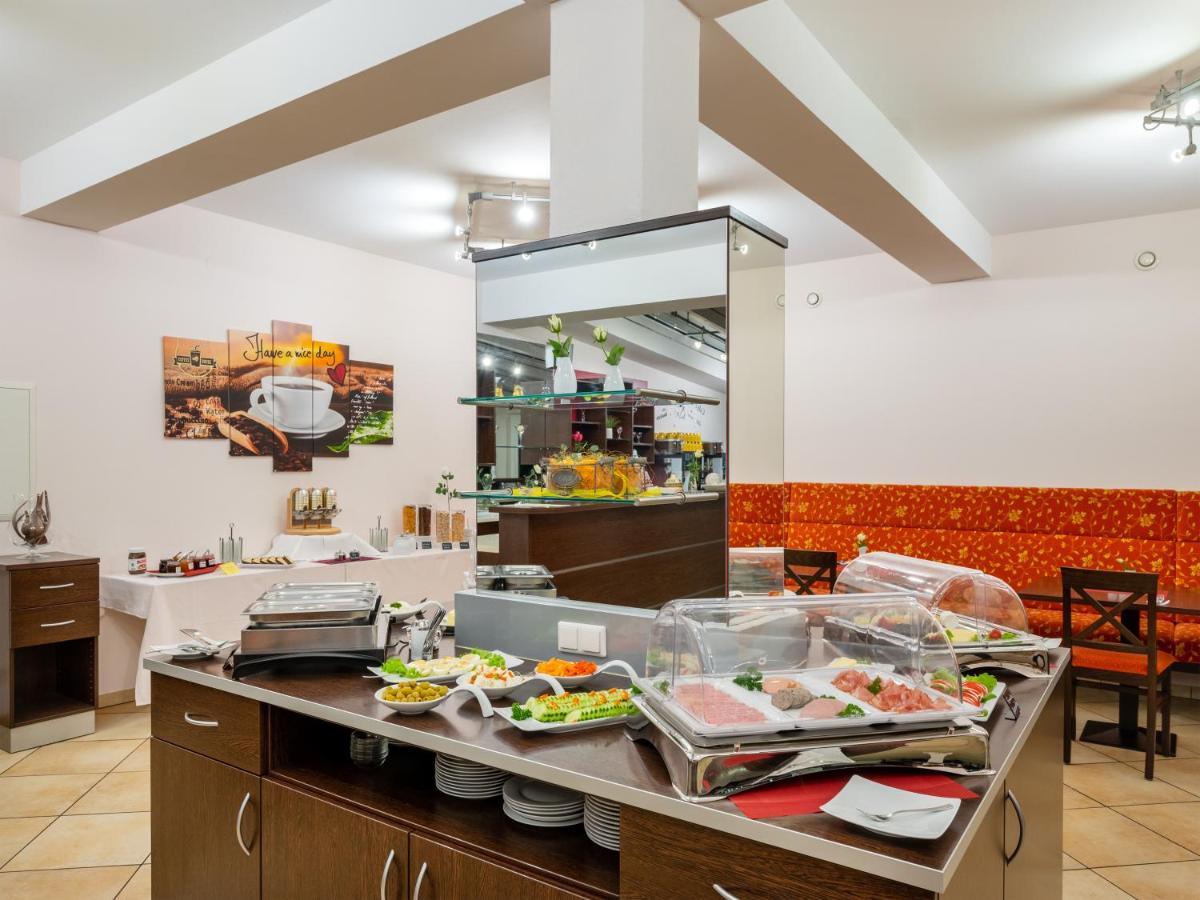 Hotel Haefner Bad Schönborn Zewnętrze zdjęcie