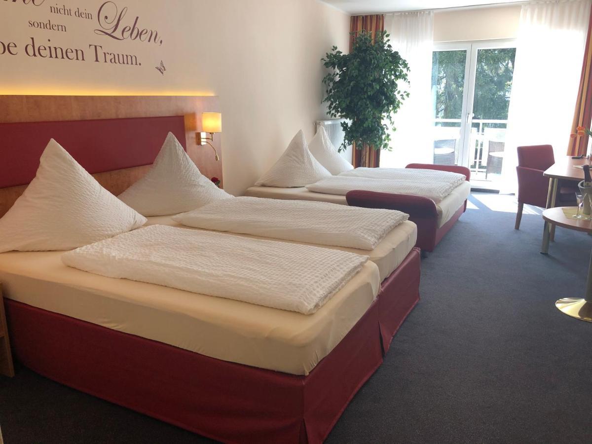 Hotel Haefner Bad Schönborn Zewnętrze zdjęcie